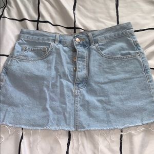 Forever 21 Denim Short Skirt 4 Buttons Light Wash